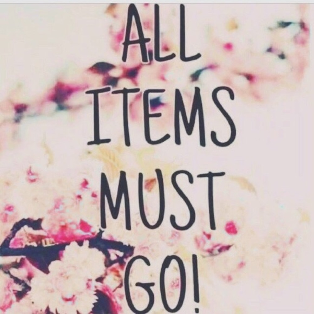 💥ALL ITEMS MUST GO—MAKE AN OFFER💥